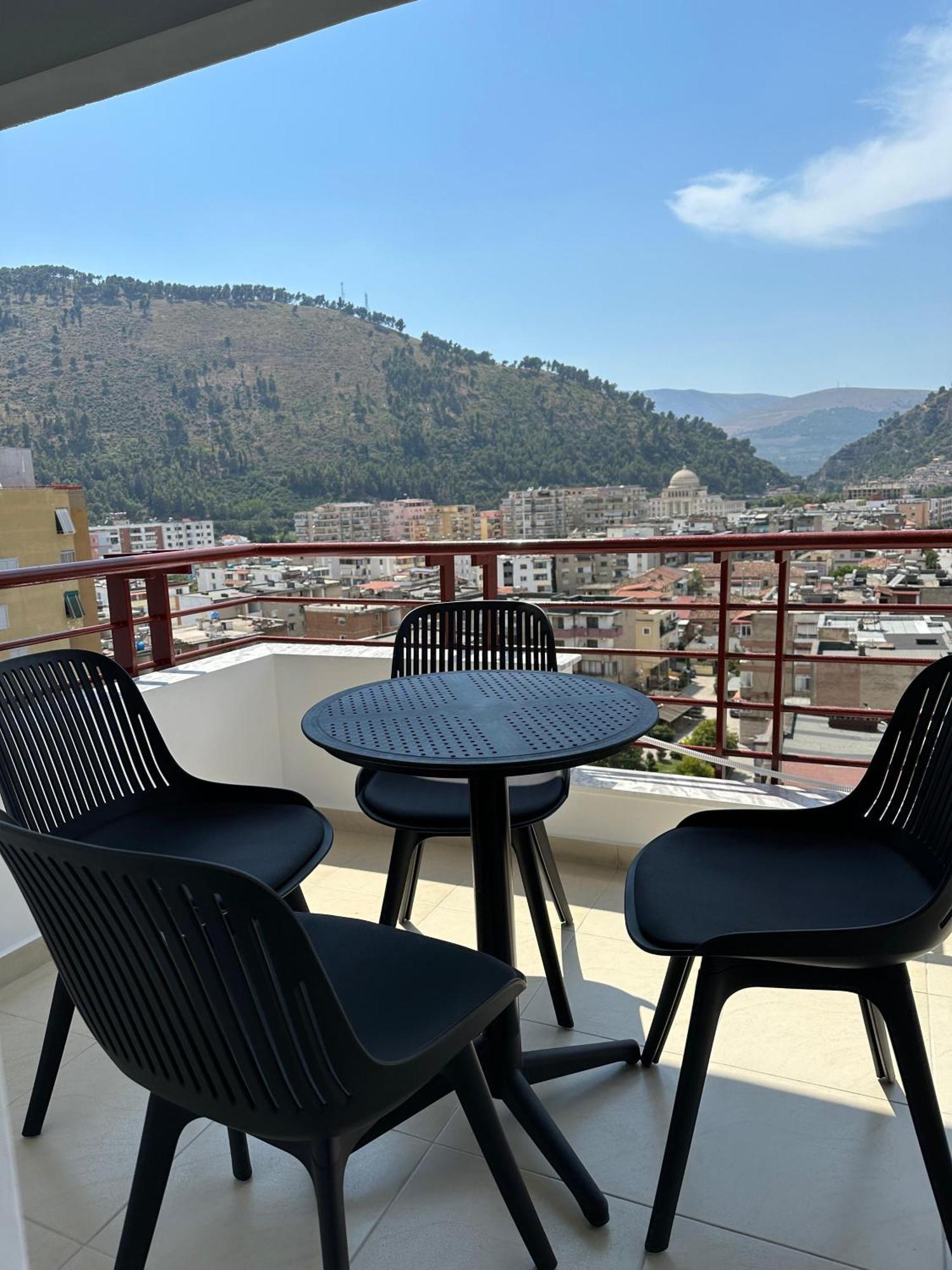 Gael Luxury Apartment 베라트 외부 사진