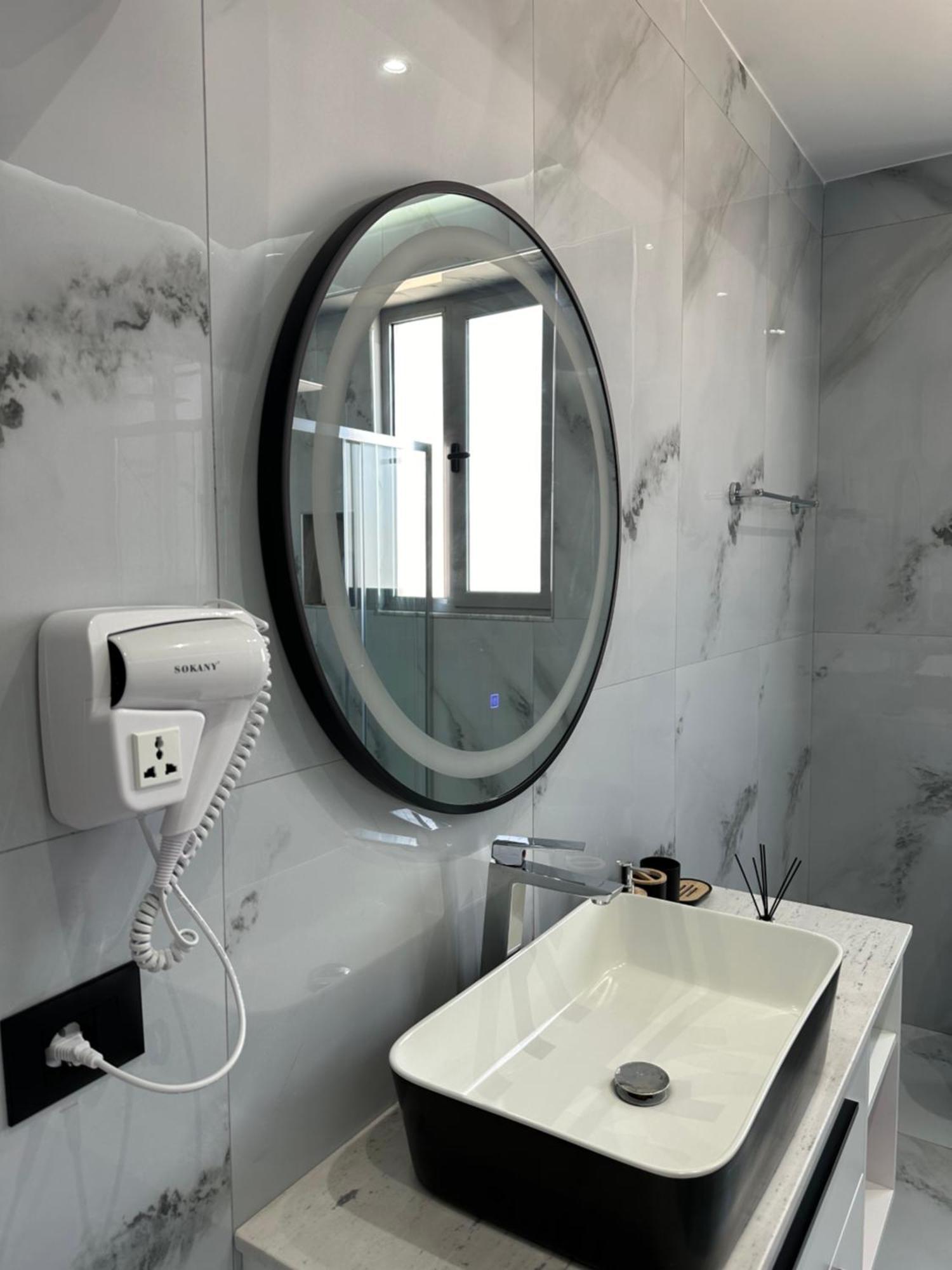 Gael Luxury Apartment 베라트 외부 사진