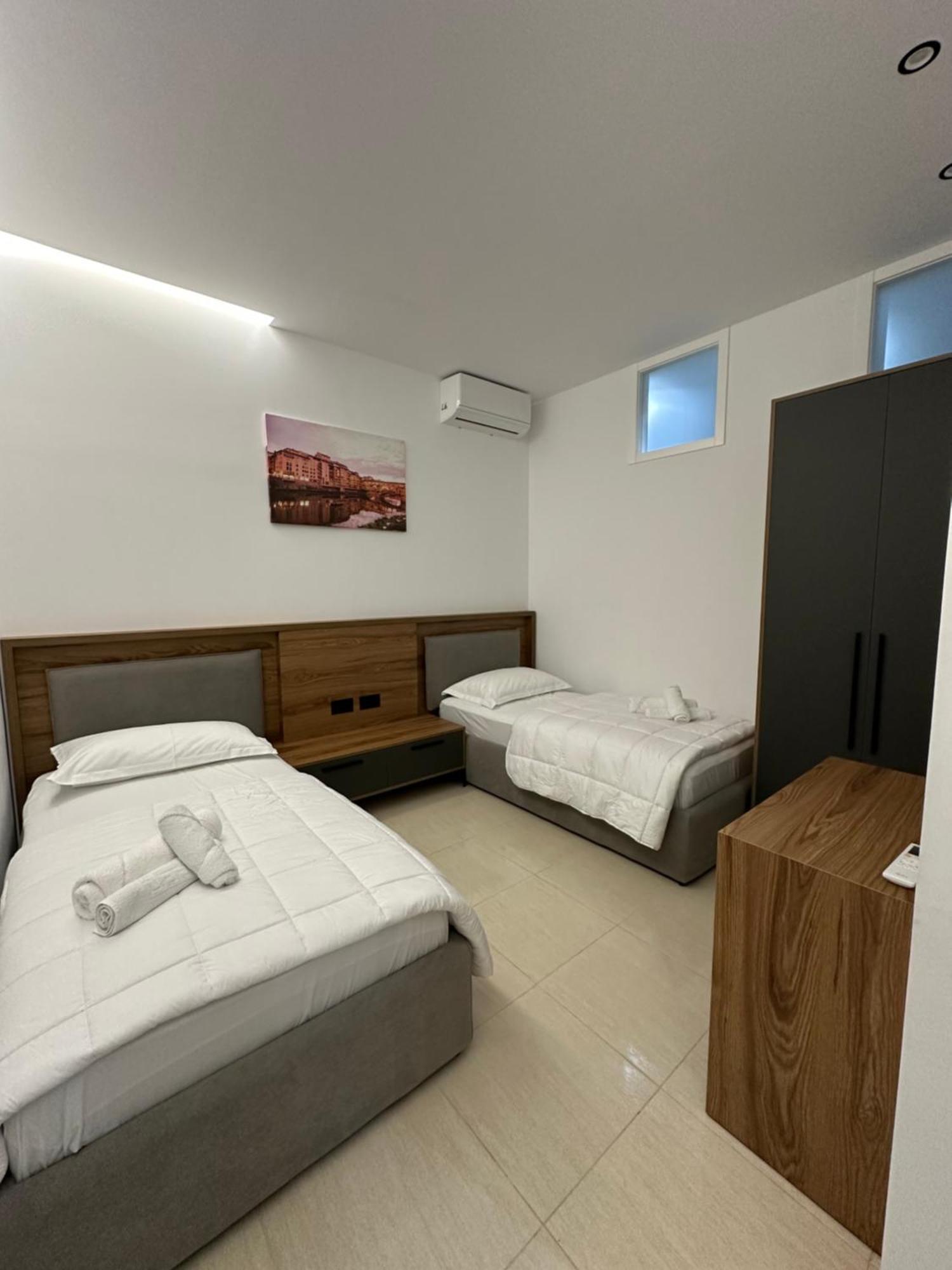 Gael Luxury Apartment 베라트 외부 사진